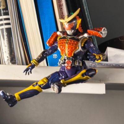S.H.Figuarts 假面骑士铠武 橙子武装 -20假面骑士踢/平成二十骑士纪念版-