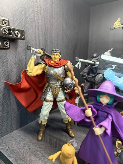S.H.Figuarts  伊斯多洛