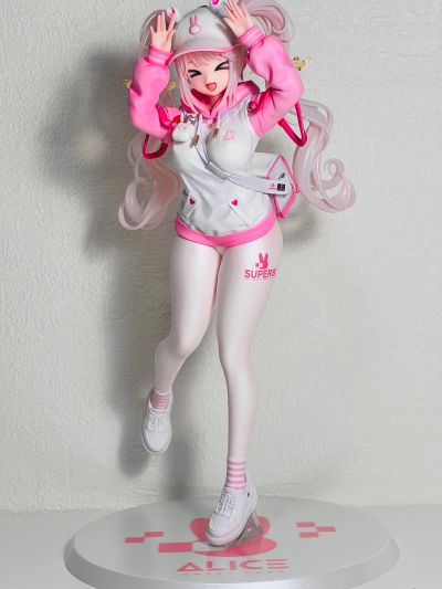 胜利女神：新的希望 爱丽丝 甜蜜之家