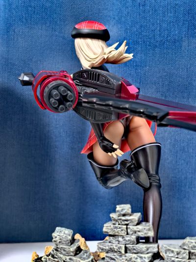 噬神者：爆裂 艾莉莎・伊莉妮琪娜・奥美拉