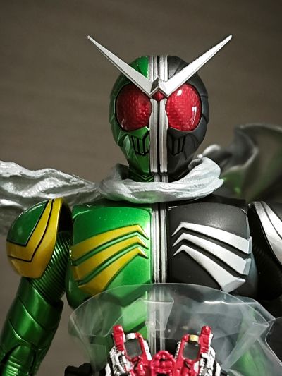 风都侦探 假面骑士颅骨的肖像 影视光碟  S.H.Figuarts（真骨雕制法）假面骑士双骑 疾风颅骨形态人偶配套标准版