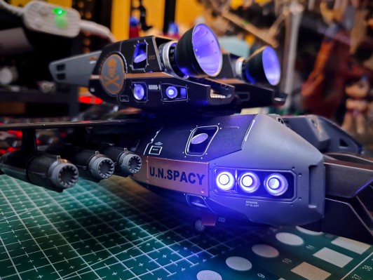 超时空要塞 VF-1S 深红 急速装甲