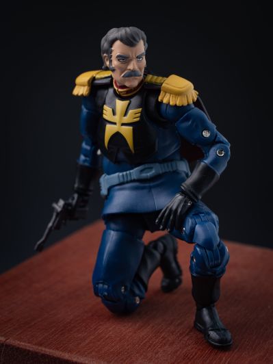 G.M.G系列收藏03 机动战士高达 吉恩公国军 兰巴·拉尔