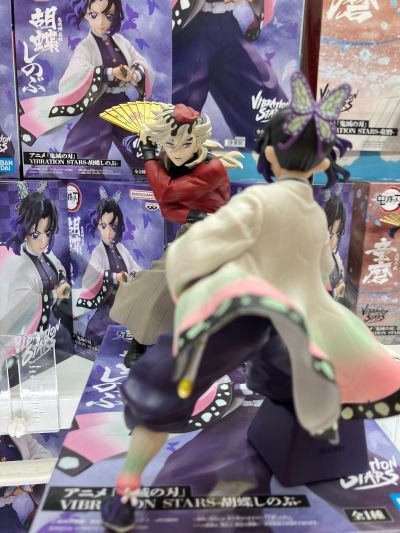 鬼灭之刃动画版 名战景-童磨-