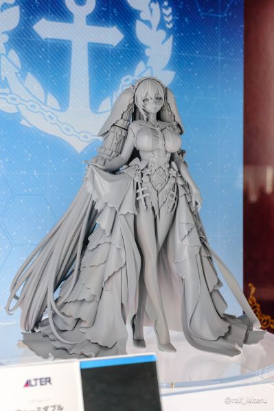 碧蓝航线 可畏 梳妆的大小姐