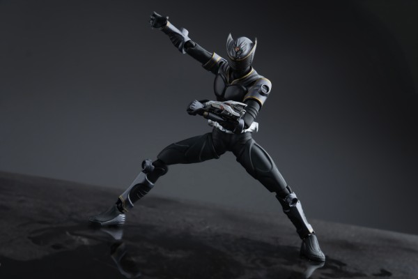 Figure-rise Standard  剧场版 假面骑士龙骑 终章 假面骑士龙牙