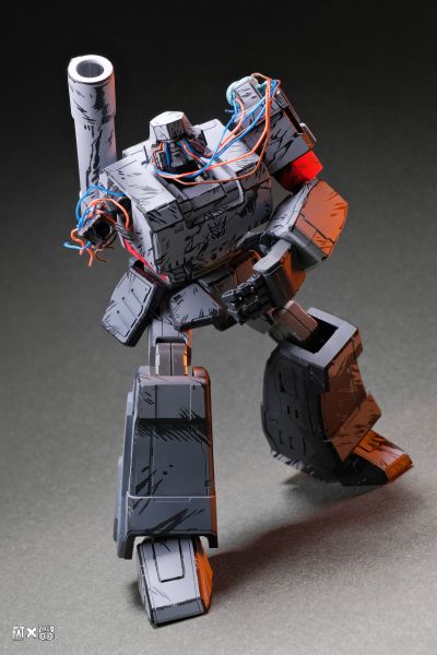 布鲁可变形金刚传奇版  G1-威震天