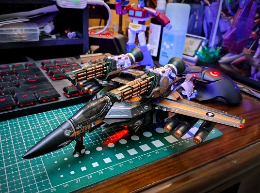 超时空要塞 VF-1S 深红 急速装甲