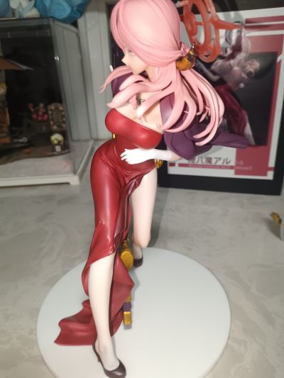 蔚蓝档案 陆八魔爱露 礼服