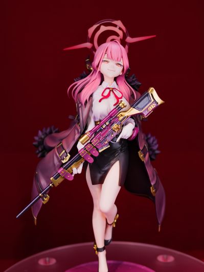 蔚蓝档案 陆八魔爱露