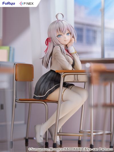 不时用俄语小声说真心话的邻桌艾莉同学 艾莉