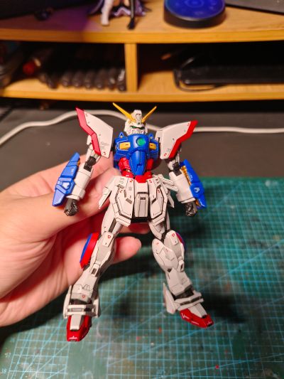 RG 1/144 闪光高达