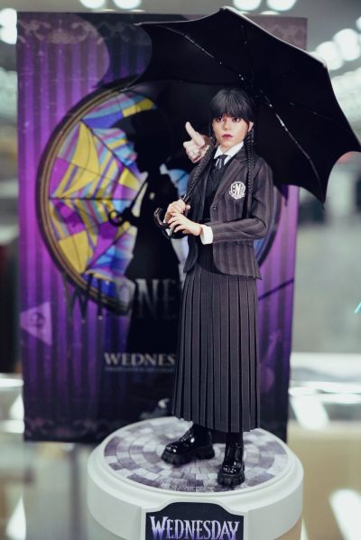 《星期三》星期三1：6比例珍藏人偶