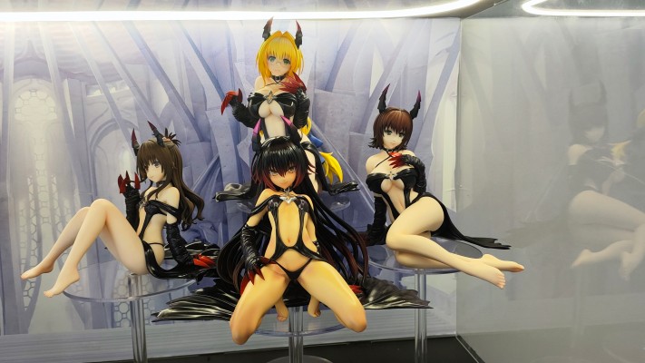 出包王女DARKNESS 籾冈里纱 Darkness