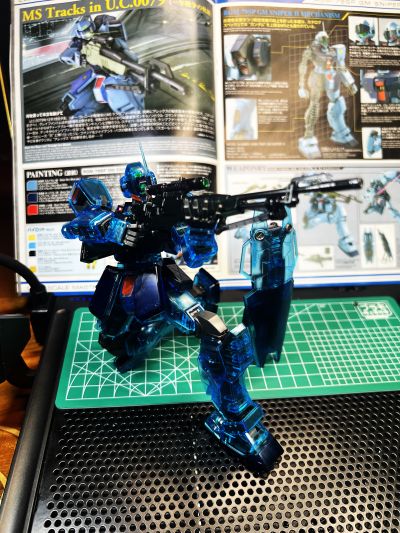 MG 机动战士高达0080 口袋里的战争 RGMｰ79SP 狙击型吉姆II Clear Color 