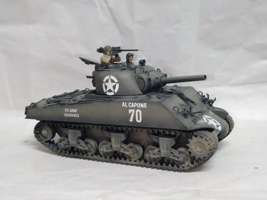 35251 1/35 美国 谢尔曼 105mm榴弹炮版（冲锋支援）