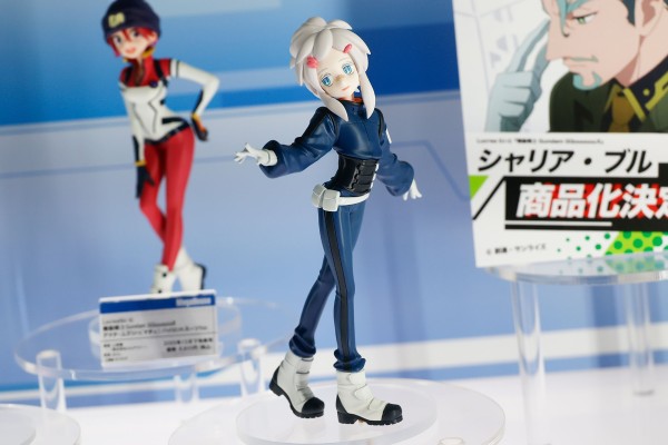 Lucrea Light  机动战士高达 跨时之战 尼娅安 驾驶服版