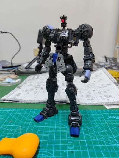MG 1/100 机动战士高达 YMS-15 强人