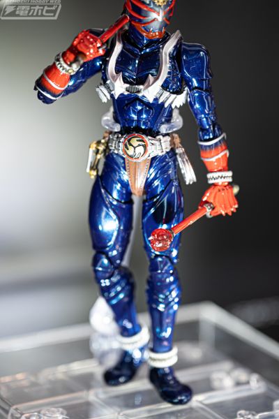 S.H.Figuarts（真骨雕制法） 假面骑士响鬼 20周年纪念版