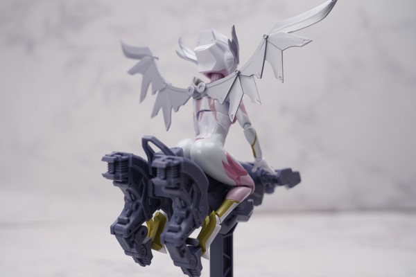 S.H.Figuarts  拉克丝·克莱茵（驾驶服版） 出击名场面重现套装