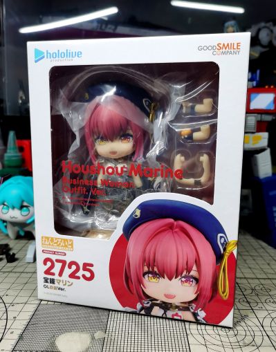 粘土人#2725 hololive 宝钟玛琳 OL服装