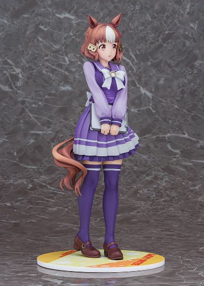 赛马娘 芦毛灰姑娘  双铃莱特