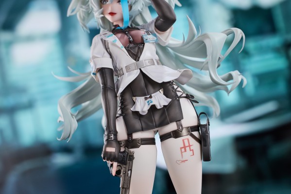 少女前线2：追放 芙洛伦 魅惑白羽