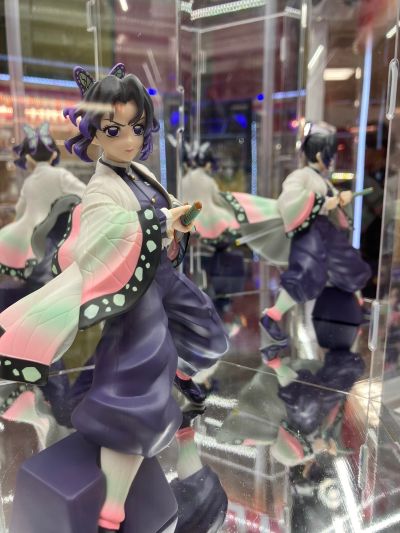 鬼灭之刃动画版 名战景-蝴蝶忍-