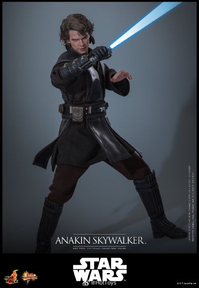 《星球大战前传3：西斯的复仇》安纳金·天行者1:6比例珍藏人偶