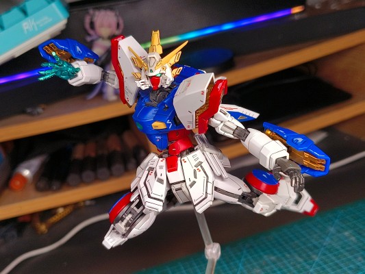 RG 1/144 闪光高达