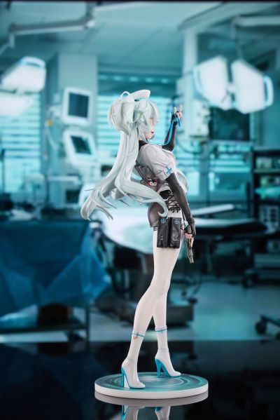 少女前线2：追放 芙洛伦 魅惑白羽