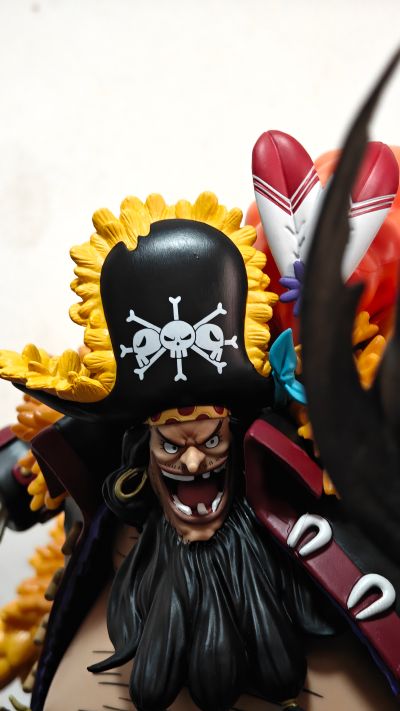 FiguartsZERO [超激战]  马歇尔·D·提奇-暗水-