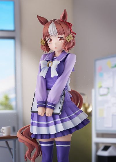 赛马娘 芦毛灰姑娘  双铃莱特