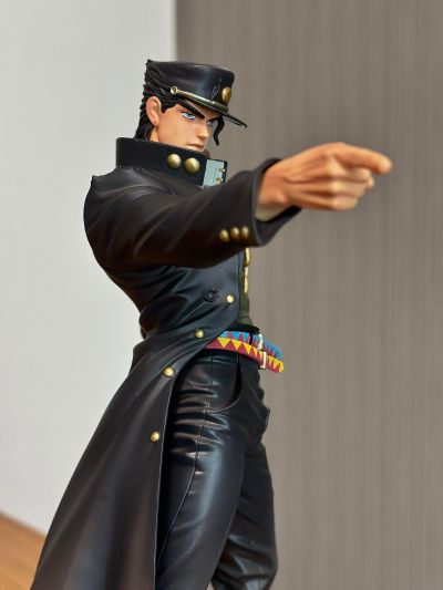 FIGURE MUSEUM JOJO的奇妙冒险 第三部 星辰斗士 空条承太郎