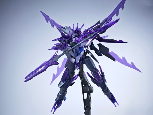 HGBF 高达创战者炎TRY 冰川瞬变高达