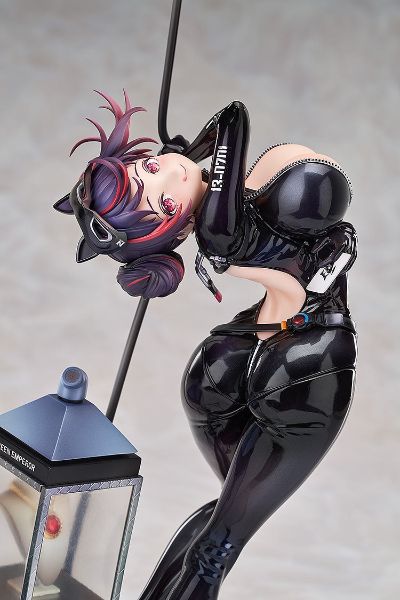 坎西：逃生女王