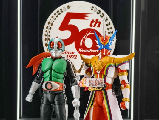 S.H.Figuarts 机界战队全开者 全开凯撒