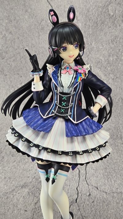 彩虹社 月之美兔