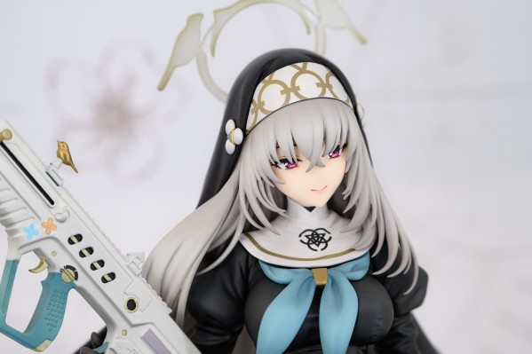 蔚蓝档案 歌住樱子