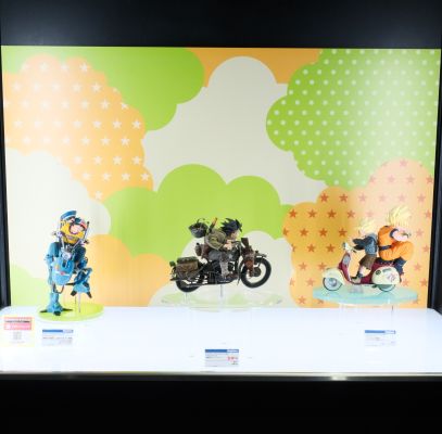 DESKTOP REAL McCOY EX 龙珠Z 孙悟空＆军用摩托车