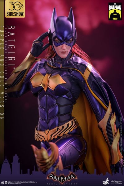 《蝙蝠侠：阿卡姆骑士》蝙蝠女（紫金色版）1:6比例珍藏人偶
