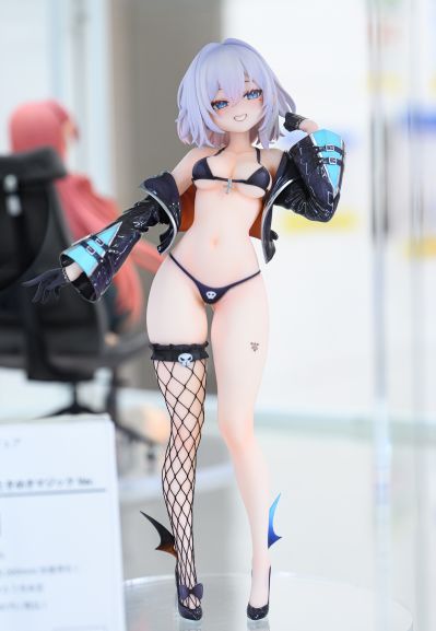 碧蓝航线 亚德（阿黛尔） 魔女的心跳魔法