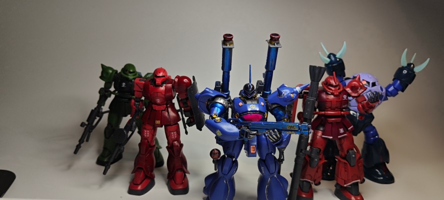 HGUC 1/144 	机动战士高达0080 口袋里的战争 MS-18E 京宝梵