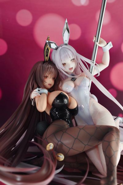 诺亚尔 与 布兰儿 兔女郎 X 777