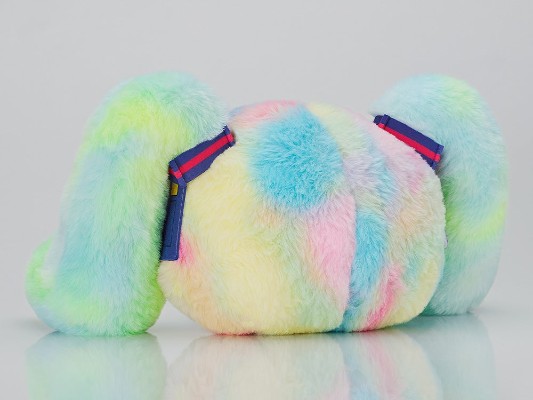 艺术家联名玩偶 初音未来✕ Maho Takahashi Miku Chan!