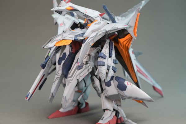 GUNDAM FIX FIGURATION ＃0025 RX-105 柯西高达&RX-104FF 佩涅罗佩高达