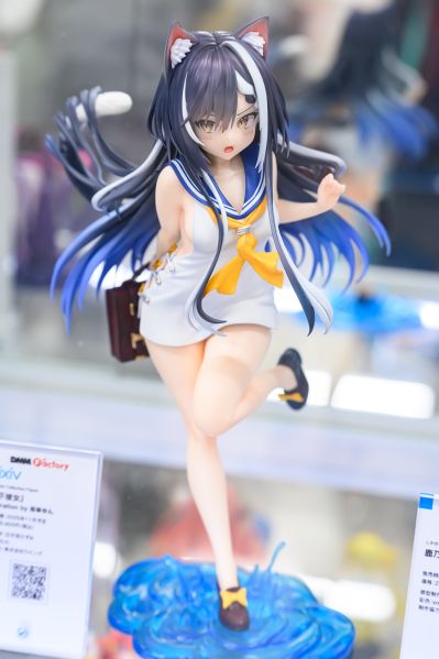 小龄女友