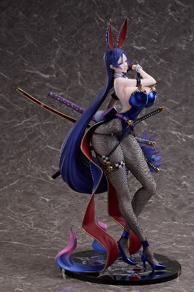 源赖光 兔女郎