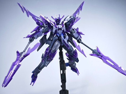 HGBF 高达创战者炎TRY 冰川瞬变高达