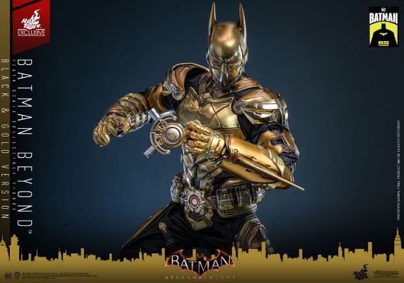 《蝙蝠侠：阿卡姆骑士》未来蝙蝠侠（黑金色版）1:6比例珍藏人偶